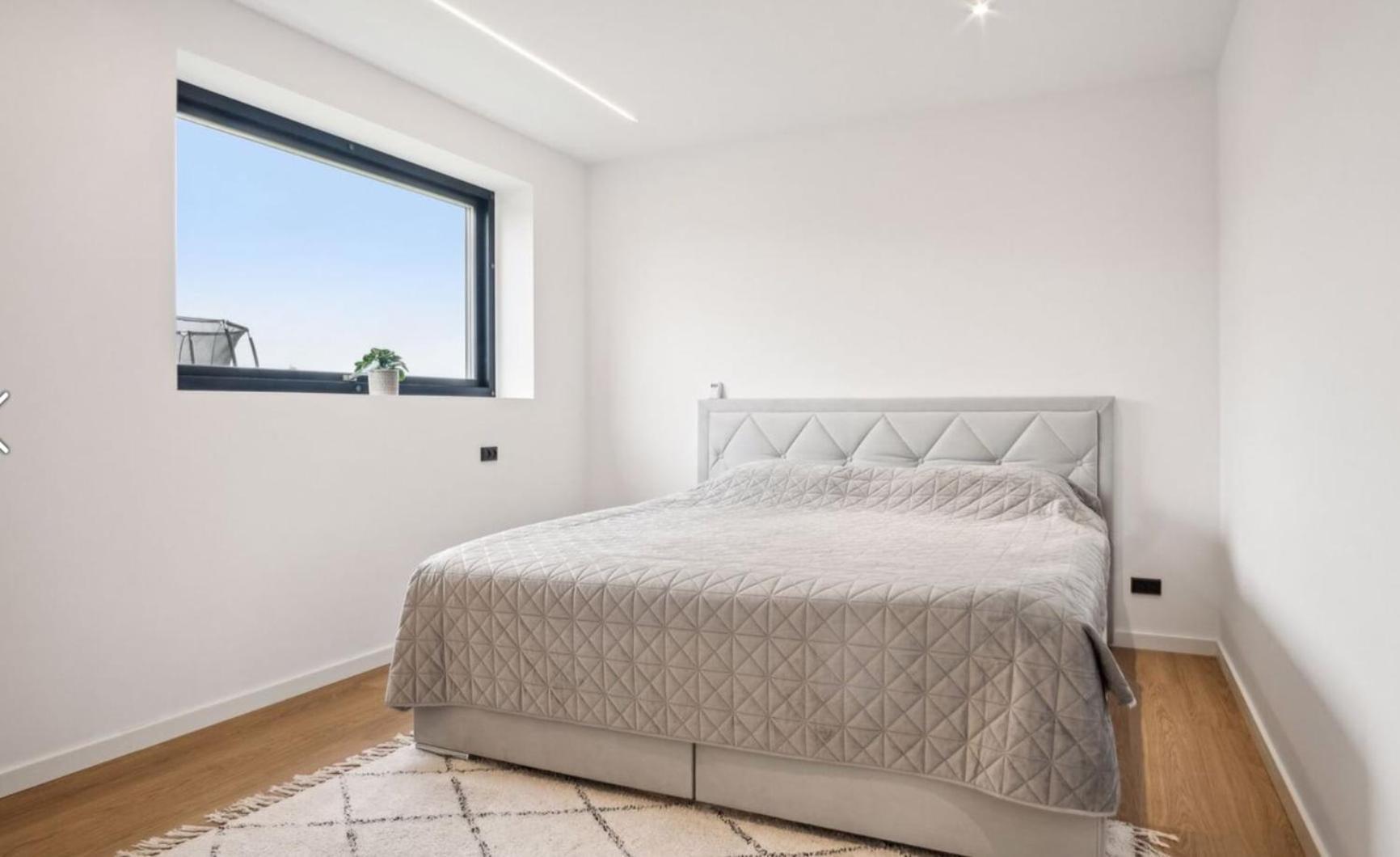 Bright, Quiet, Comfortable Room In A Luxury Home Horsens Exterior photo